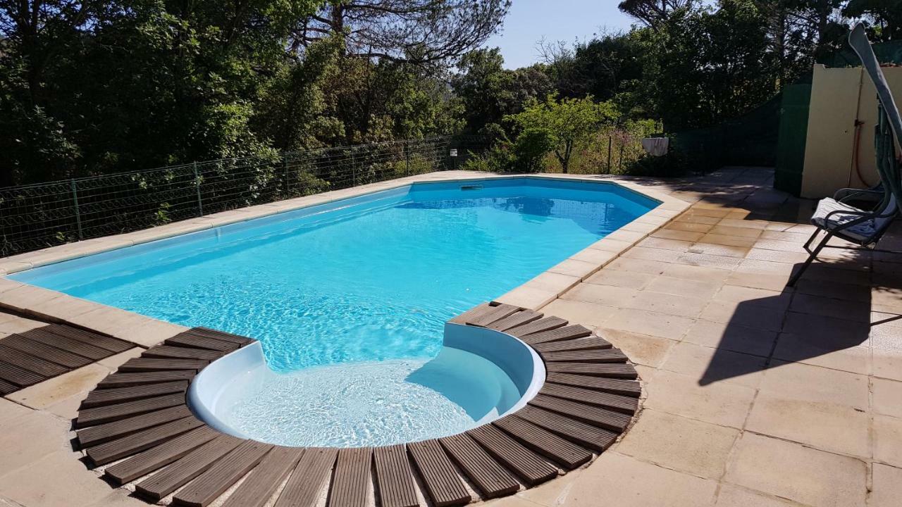 Saint Raphael - Appartement Dans Villa Au Calme A Valescure Y- Prix Inchanges Exteriör bild